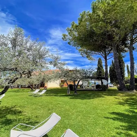 Sole Vino, Fabulous Pool, Fantastic Area, Sleeps Up To 15persons וילה *